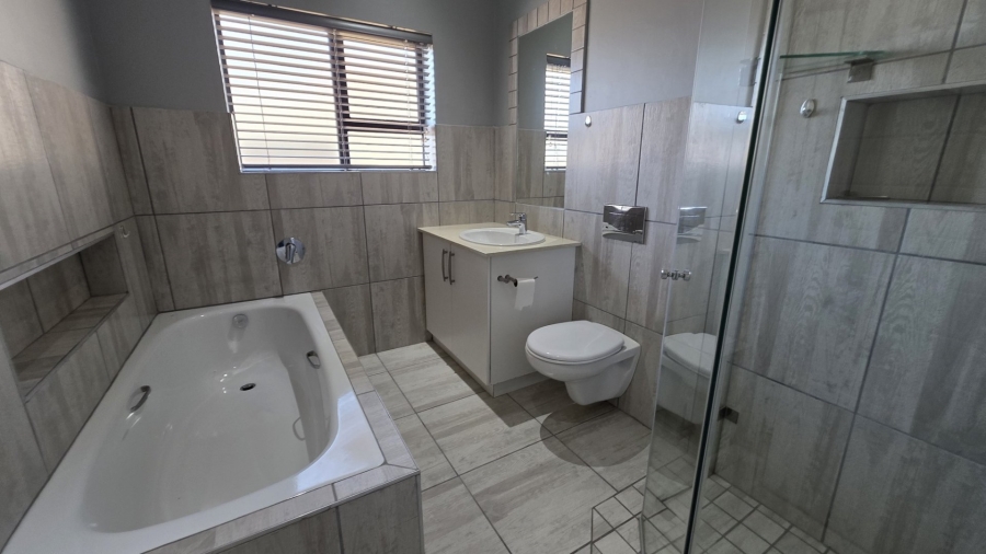3 Bedroom Property for Sale in Hartenbos Central Western Cape